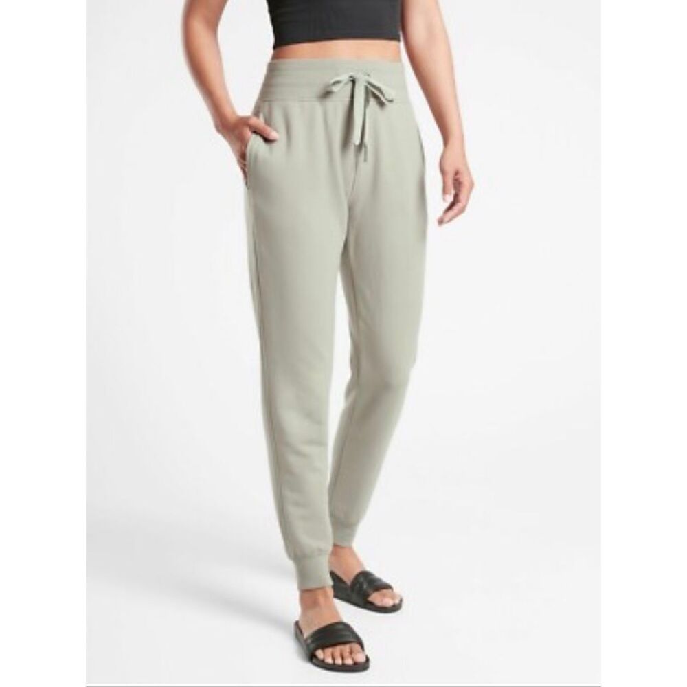 Athleta Balance Jogger Sage Women’s Size Small